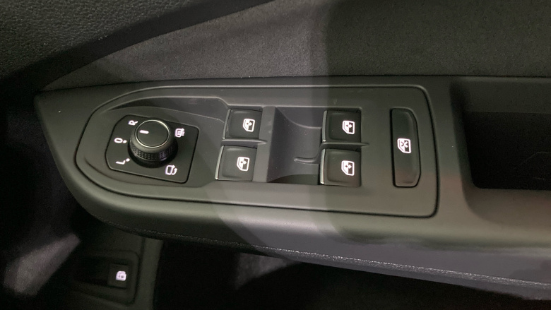 Volkswagen Golf 1.4 TSI GTE 5dr DSG Hatchback